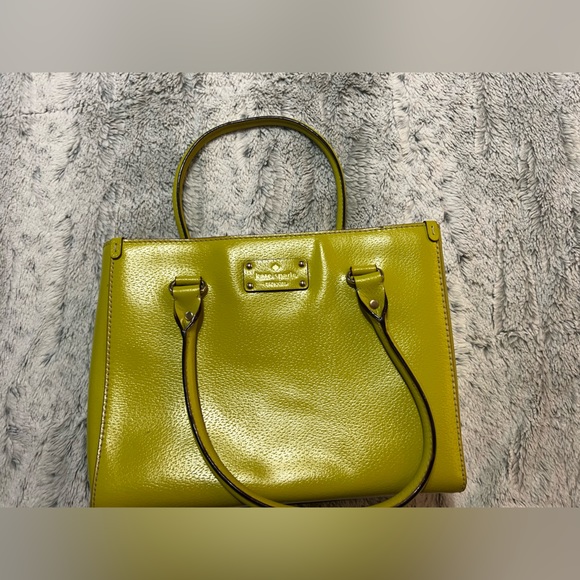 Kate Spade Satchel - Picture 1 of 3